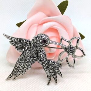 Vintage Avon Large Hummingbird Brooch Silver Tone